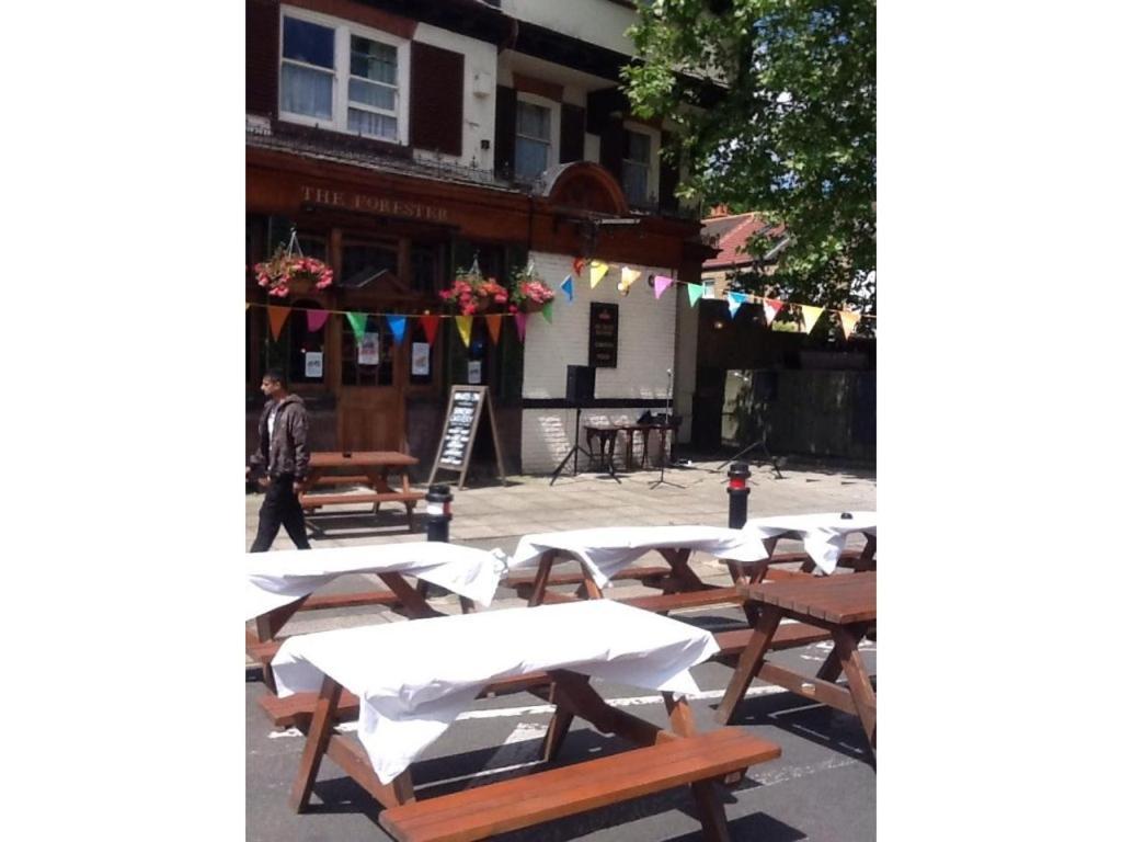 The Forester Ealing London Ngoại thất bức ảnh